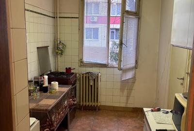 Apartament cu 4 camere decomandat în Brâncoveanu - 5