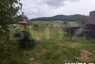 Casă cu 2 camere cu Teren 2527 Mp în Central - 3