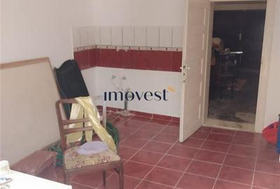 Casă cu 6 camere cu Teren 600 Mp în Păulești - 8