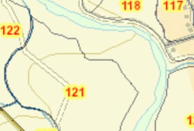 Teren de 11000 mp, în Tinăud
