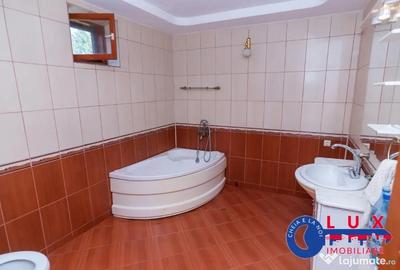 Casă cu 4 camere cu Teren 110 Mp în Central - 12