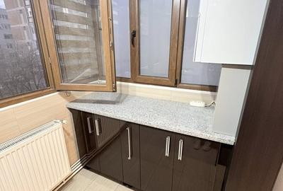 Apartament cu 4 camere decomandat în Apărătorii Patriei - 16