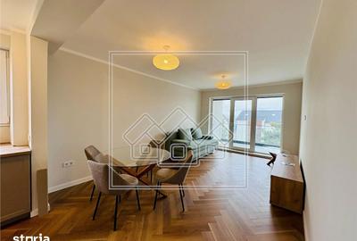 Apartament cu 3 camere decomandat în Cristian - 4
