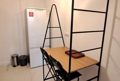APARTAMENT 3 CAMERE   CU 3 BAI - LUX - LOC PARCARE - COMISION 0 - 12