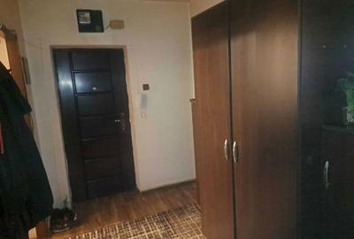 Apartament cu 3 camere decomandat în Nord