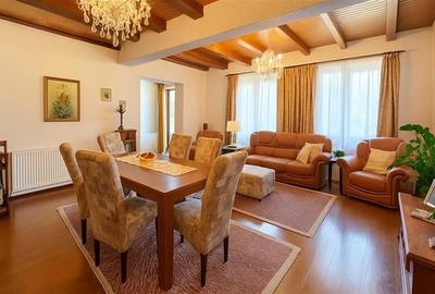 Casa nordica luminoasa,gata de mutat, garaj cald,spatiu de poveste la mansarda,i - 2