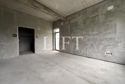 Casă individuală cu 8 camere cu Teren 2308 Mp în Sohodol - 24