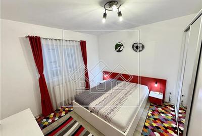Apartament cu 2 camere decomandat în Aeroport
