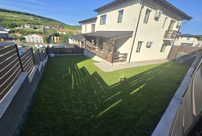 Casă individuală cu 4 camere cu Canalizare în Corunca - 16