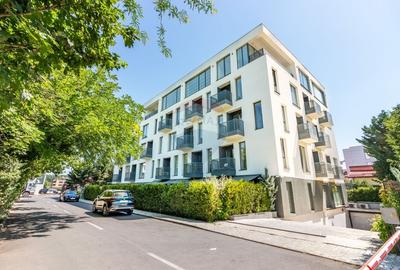 Apartament cu 2 camere semidecomandat în Iancu Nicolae