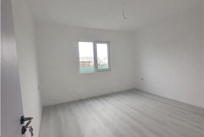 Casă individuală cu 5 camere cu Canalizare în Lumina - 23