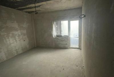 Apartament cu 3 camere decomandat în Cârcea - 1