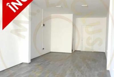 Spațiu comercial, de 40 mp, în Costești - 2