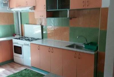 Inchiriere apartament cu o camera in zona Umt Inchiriere apartament cu o camera in zona Umt - 3