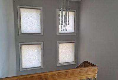 Casă cu 6 camere cu Teren 490 Mp în Săsar - 11