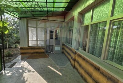 Casă cu 5 camere cu Teren 1233 Mp în Vest - 15