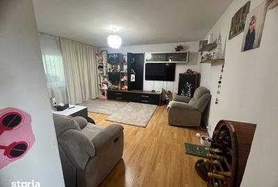Apartament cu 3 camere decomandat în Central - 1