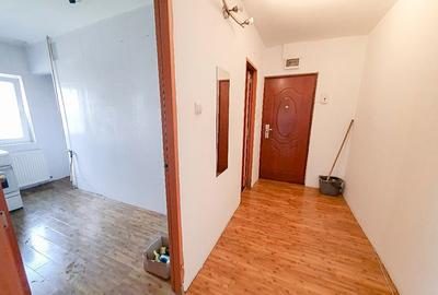 Garsoniera Tudor Vladimirescu Pitesti - 3