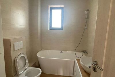 Casă cu 5 camere cu Teren 250 Mp în Central - 2