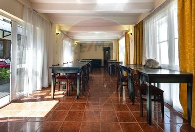 Hotel/Pensiune, de 814.79998779297 mp, în Centrul Istoric - 13