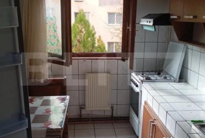 Apartament cu 3 camere semidecomandat, mobilat în Micro 11 - 8