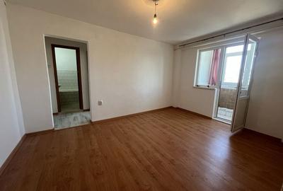 Apartament cu 2 camere semidecomandat în Viziru 3