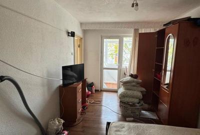 Garsonieră în Craiovița Nouă - 2