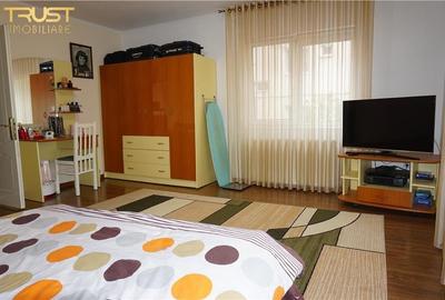 Casa individuala P+1E, curte, gradina, zona bloc Lama - 26