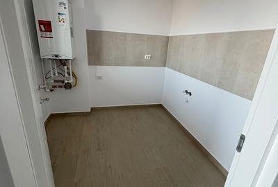 Garsoniera 40 mp. - Loc De Parcare Subteran - Hils Republica - Metrou - 8