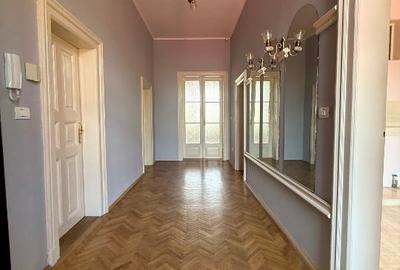 Apartament cu 5 camere decomandat în Sinaia - 15