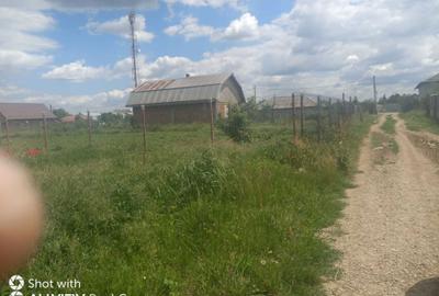 Teren de 1500 mp, în Petrăchioaia - 3