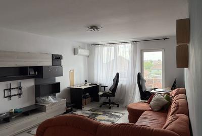 Apartament cu 2 camere semidecomandat în Grădiște - 1