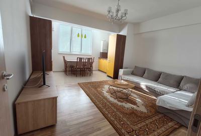 Apartament cu 3 camere decomandat în 9 Mai - 1