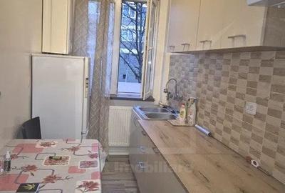 Apartament cu 2 camere semidecomandat, mobilat în Central - 4
