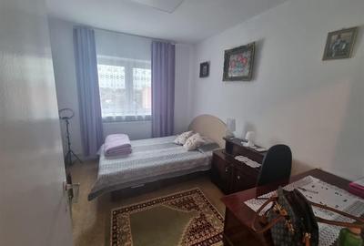 Apartament cu trei camere Apartament cu trei camere - 13