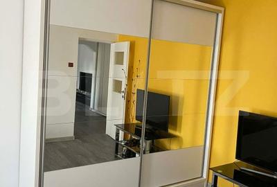 Apartament cu 3 camere, mobilat în Rovine