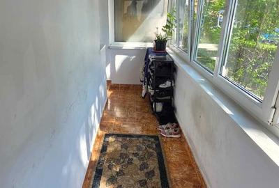 Apartament cu 2 camere decomandat în Traian - 8