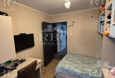 Apartament cu 3 camere decomandat, mobilat în Între Lacuri - 5