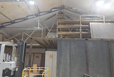 Spațiu comercial, de 328 mp, în Militari - 9