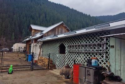 Casă cu 4 camere în Central - 2