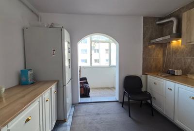 Apartament cu 3 camere decomandat în Faleza Nord - 11