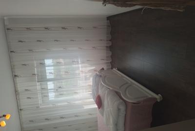 Apartament cu 3 camere decomandat în Sânmartin - 2