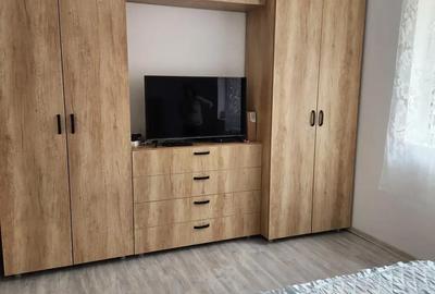 Apartament cu 2 camere semidecomandat în Republicii - 1