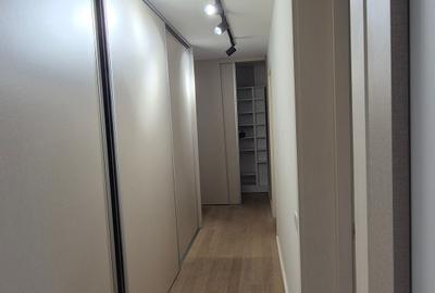 Apartament cu 3 camere decomandat, mobilat în 1 Mai - 15