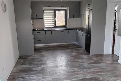 Casă cu 5 camere cu Teren 500 Mp în Horpaz - 4