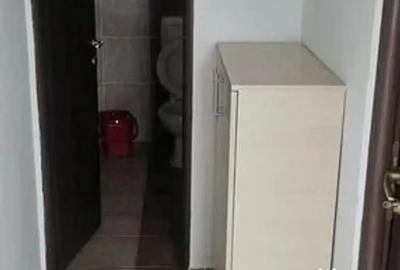 Spațiu comercial, de 25 mp, în Port - 3