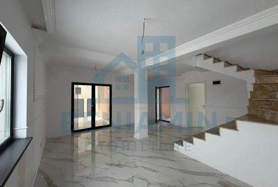 Casă cu Teren 370 Mp în Est - 3