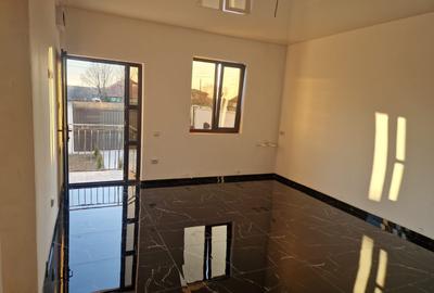 Agenție imobiliară vindem casă la sol în Lumina - 2