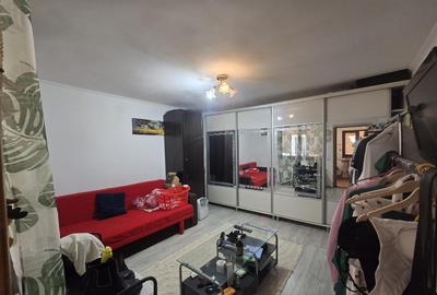 Casă cu 6 camere cu Teren 590 Mp în Lacu Dulce - 3