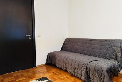 Apartament cu 3 camere decomandat în Titan - 10